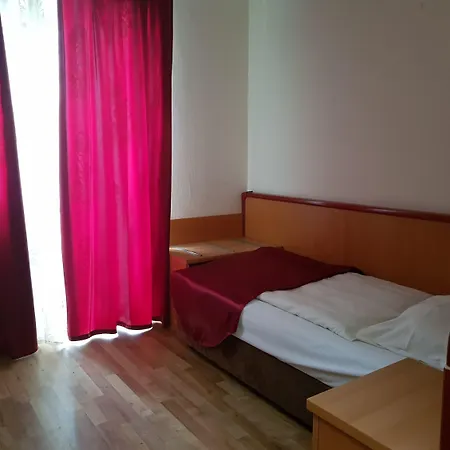 Cara فندق كولونيا