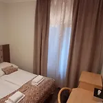Hotel Cara Vita Cologne Отель