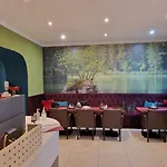 Hotel Cara Vita Cologne Отель