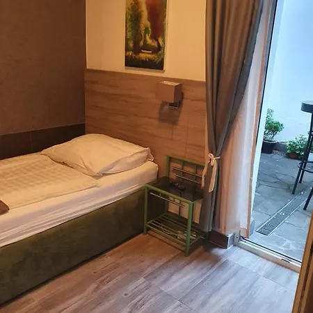 Hotel Cara Vita Cologne 3* Cologne