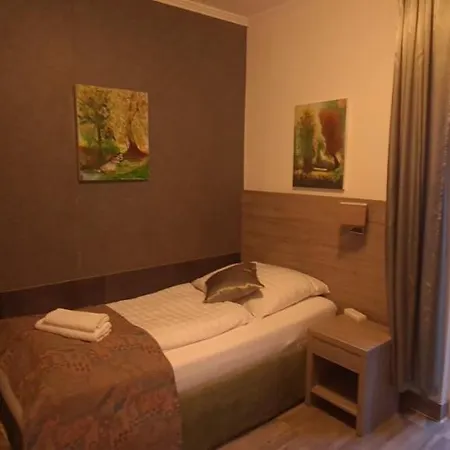 Hotel Hotel Cara Vita Cologne 3*