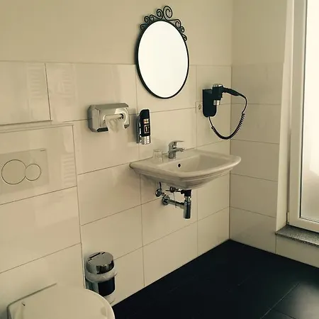Hotel Cara Vita Cologne Hotel 3*