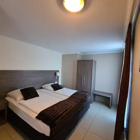 Cara Hotel Köln