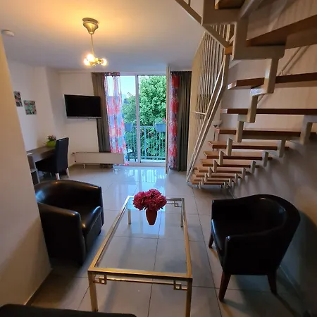 Hotel Cara