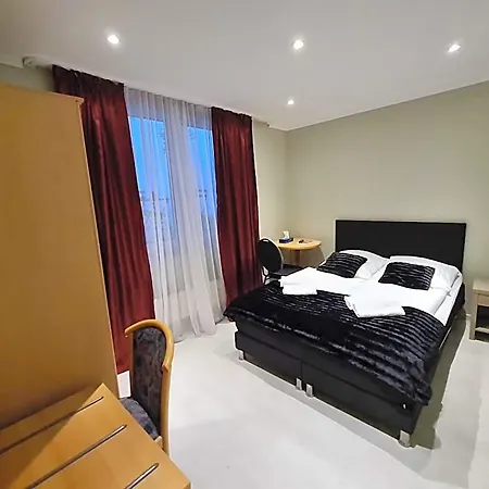 Hotel Hotel Cara Vita Cologne 3*