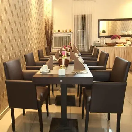 Hotel Cara Vita Cologne Hotel