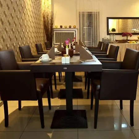 Hotel Cara Vita Cologne Cologne